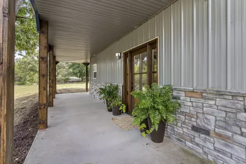 Exterior - 557 S Deer Run St, Shell Knob, MO 65747 photo 3 of 6