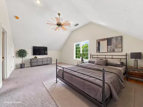 Bedroom - 3411 E Anne St, Ozark, MO 65721 photo 9 of 10