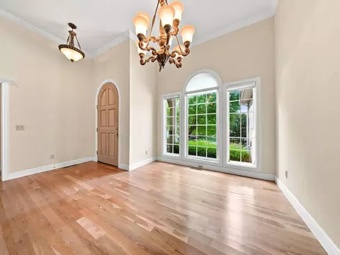 Living - 3411 E Anne St, Ozark, MO 65721 photo 6 of 12