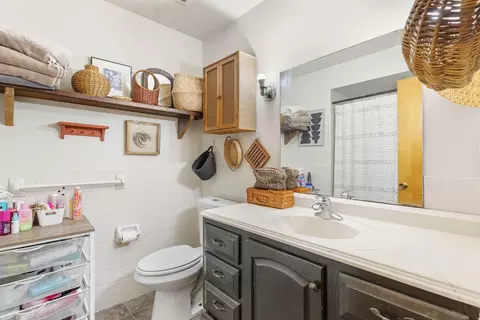 Bath - 2648 E Grand St, Springfield, MO 65804 photo 1 of 2