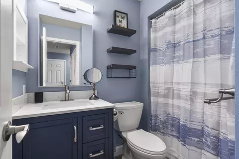 Bath - 4 Treehouse Ln #7, Branson, MO 65616 photo 1 of 4