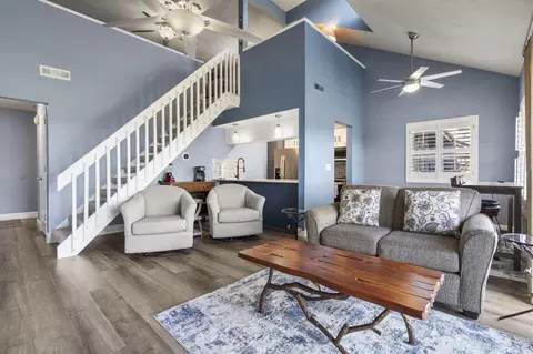 Living - 4 Treehouse Ln #7, Branson, MO 65616 photo 4 of 5