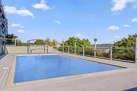 Exterior - 4 Treehouse Ln #7, Branson, MO 65616 photo 5 of 10