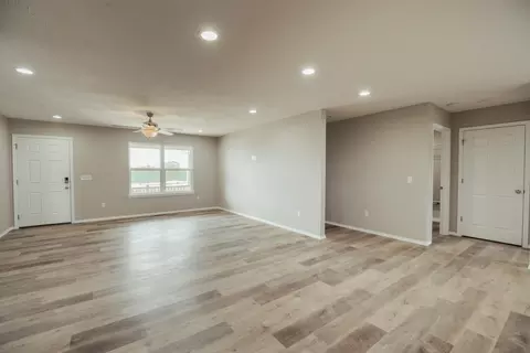 Living - 1217 E Macon St, Republic, MO 65738 photo 5 of 7