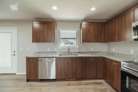 Kitchen - 1217 E Macon St, Republic, MO 65738 photo 2 of 3