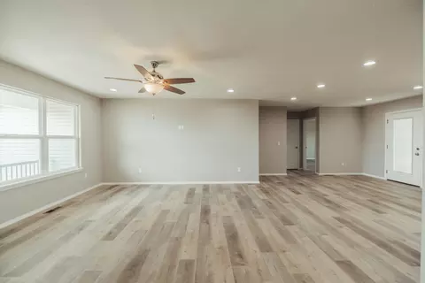 Living - 1217 E Macon St, Republic, MO 65738 photo 6 of 7