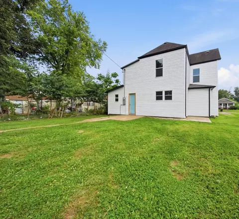 Other - 1139 W Lynn St, Springfield, MO 65802 photo 3 of 9