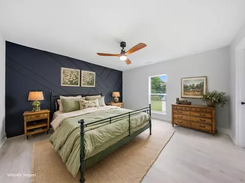 Bedroom - 1139 W Lynn St, Springfield, MO 65802 photo 11 of 12