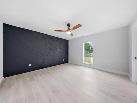 Other - 1139 W Lynn St, Springfield, MO 65802 photo 2 of 9