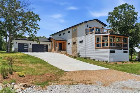 Exterior - 27671 Drifters Blvd, Eagle Rock, MO 65641 photo 10 of 21
