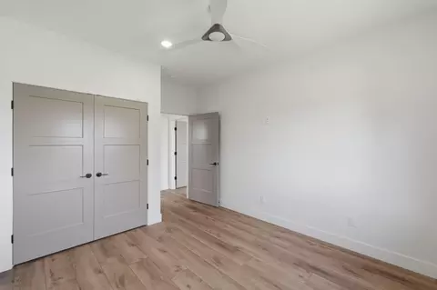 Bedroom - 27671 Drifters Blvd, Eagle Rock, MO 65641 photo 3 of 7