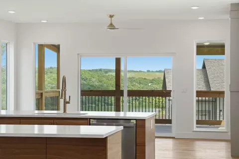 Kitchen - 27671 Drifters Blvd, Eagle Rock, MO 65641 photo 6 of 6