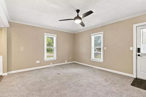 Living - 645 N Walnut Ave, Republic, MO 65738 photo 2 of 3