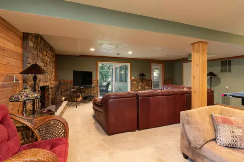 Living - 2926 S Versailles Ave, Springfield, MO 65804 photo 5 of 5