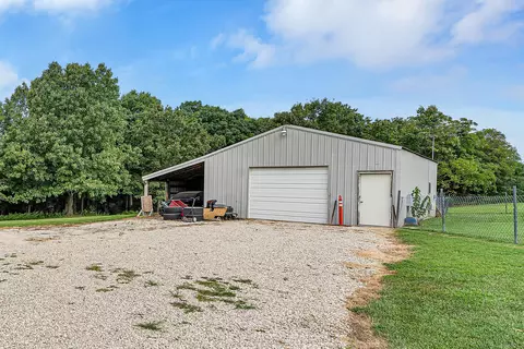 Exterior - 77 Lookin Up Dr, Marshfield, MO 65706 photo 8 of 20
