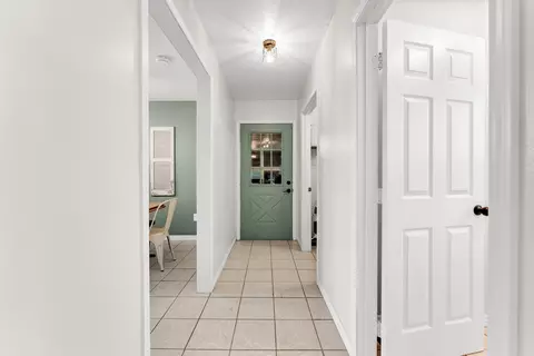 Entry Way - 77 Lookin Up Dr, Marshfield, MO 65706 photo 2 of 2