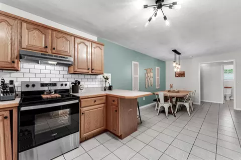Kitchen - 77 Lookin Up Dr, Marshfield, MO 65706 photo 3 of 3