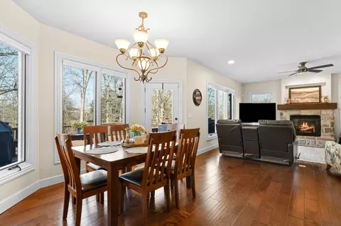 Dining - 151 Royal Dornoch Dr, Branson, MO 65616 photo 2 of 3