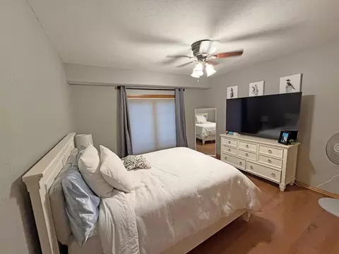 Bedroom - 1063 E Maryland Ct, Springfield, MO 65810 photo 2 of 3