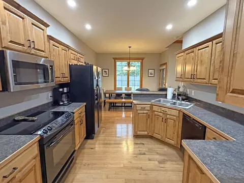 Kitchen - 1063 E Maryland Ct, Springfield, MO 65810 photo 3 of 3