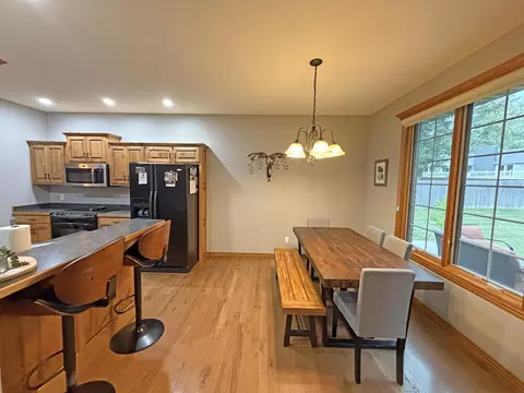 Dining - 1063 E Maryland Ct, Springfield, MO 65810 photo 1 of 1