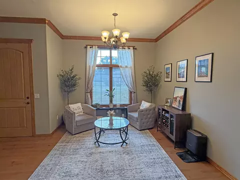 Other - 1063 E Maryland Ct, Springfield, MO 65810 photo 2 of 9