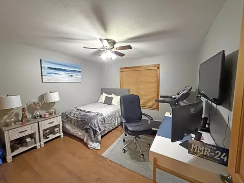Bedroom - 1063 E Maryland Ct, Springfield, MO 65810 photo 3 of 3