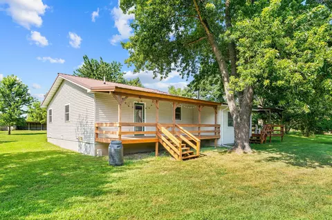 Exterior - 415 Squaw Run Dr, Bruner, MO 65620 photo 6 of 10