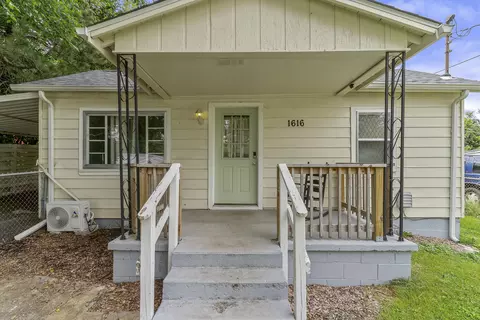 Exterior - 1616 W Belmont St, Springfield, MO 65802 photo 2 of 6