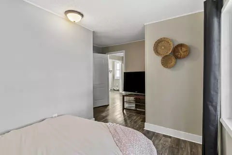 Bedroom - 1616 W Belmont St, Springfield, MO 65802 photo 3 of 4