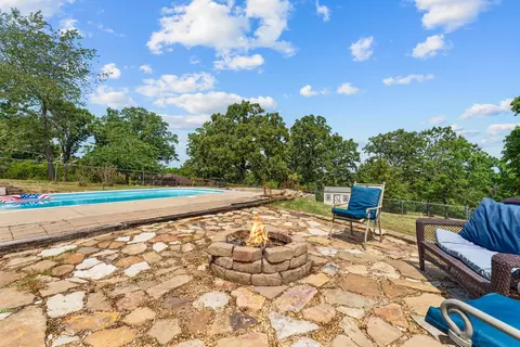Exterior - 421 Santa Fe Dr, Forsyth, MO 65653 photo 10 of 14