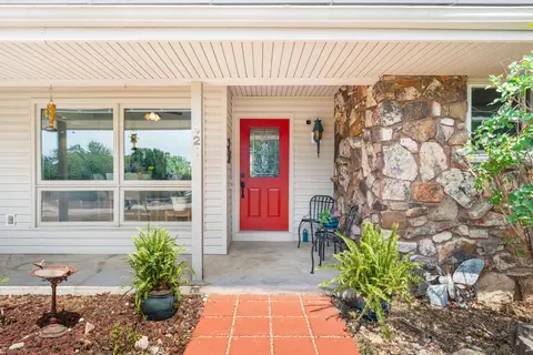 Exterior - 421 Santa Fe Dr, Forsyth, MO 65653 photo 4 of 14