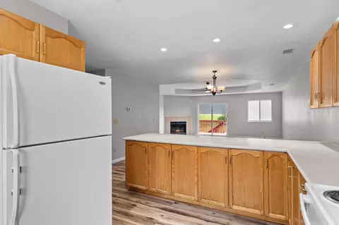 Kitchen - 202 Travis Trl, Branson, MO 65616 photo 5 of 5