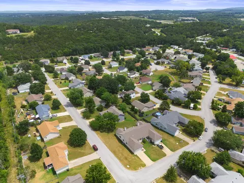 View/Area - 202 Travis Trl, Branson, MO 65616 photo 2 of 6