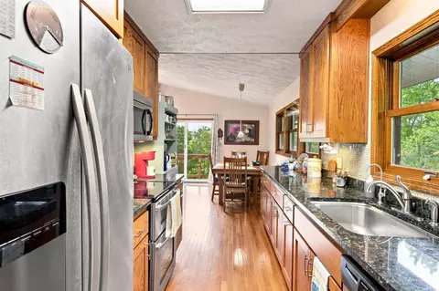 Kitchen - 352 Clearspring Rd, Shell Knob, MO 65747 photo 2 of 2