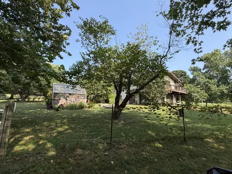 Exterior - 352 Clearspring Rd, Shell Knob, MO 65747 photo 12 of 21