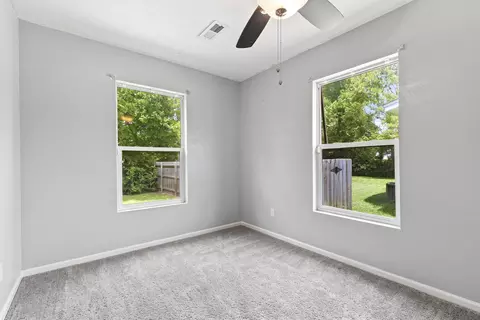 Bedroom - 1211 N Warren Ave, Springfield, MO 65802 photo 4 of 5