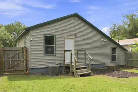 Other - 1211 N Warren Ave, Springfield, MO 65802 photo 7 of 8