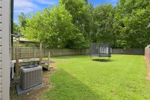 Exterior - 1211 N Warren Ave, Springfield, MO 65802 photo 10 of 10