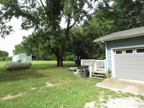Exterior - 4105 St Highway Nn, Ava, MO 65608 photo 8 of 13