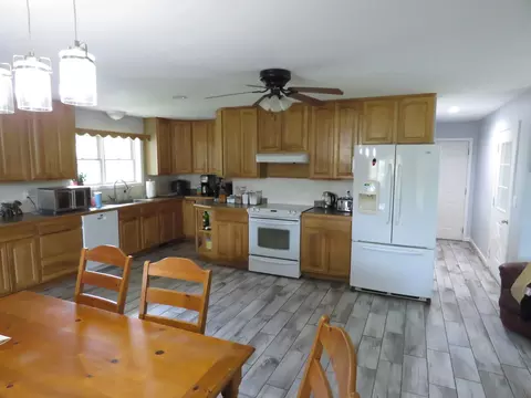 Kitchen - 4105 St Highway Nn, Ava, MO 65608 photo 1 of 4