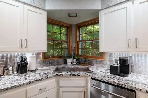 Kitchen - 3963 El Dorado St, Springfield, MO 65809 photo 3 of 5