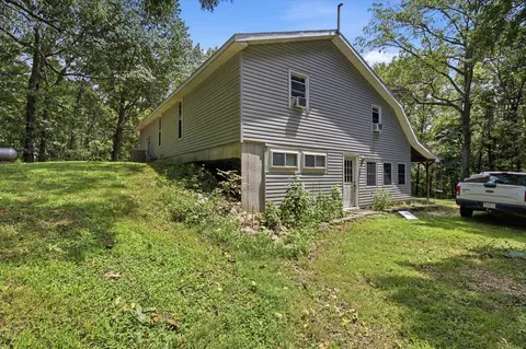 Exterior - 1701 Jackson Spring Rd, Ozark, MO 65721 photo 4 of 9