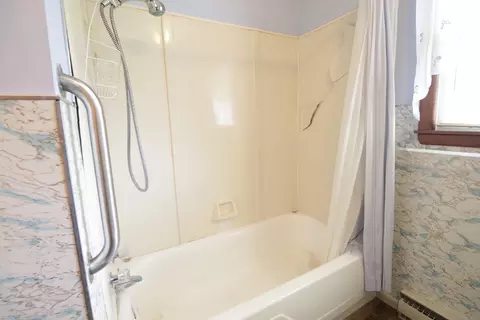 Bath - 603 Kottmeier St, Ava, MO 65608 photo 3 of 3