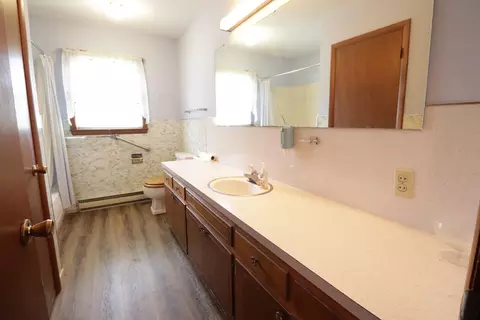 Bath - 603 Kottmeier St, Ava, MO 65608 photo 1 of 3