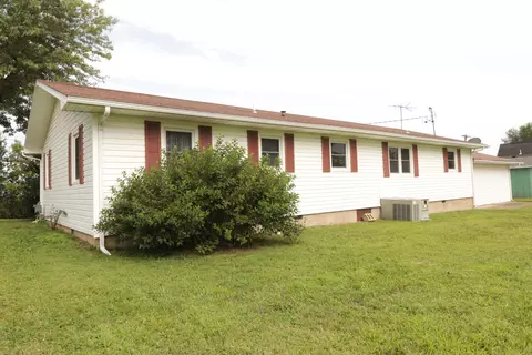 Exterior - 603 Kottmeier St, Ava, MO 65608 photo 3 of 12