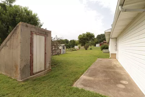 Exterior - 603 Kottmeier St, Ava, MO 65608 photo 12 of 12