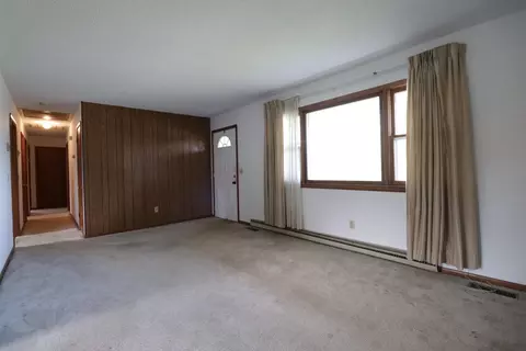 Living - 603 Kottmeier St, Ava, MO 65608 photo 3 of 15