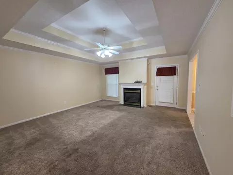 Living - 4719 S Clifton Ct, Springfield, MO 65810 photo 9 of 9