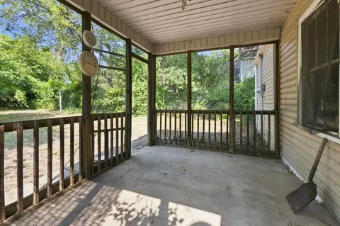 Exterior - 2829 E 13th St, Joplin, MO 64801 photo 3 of 7